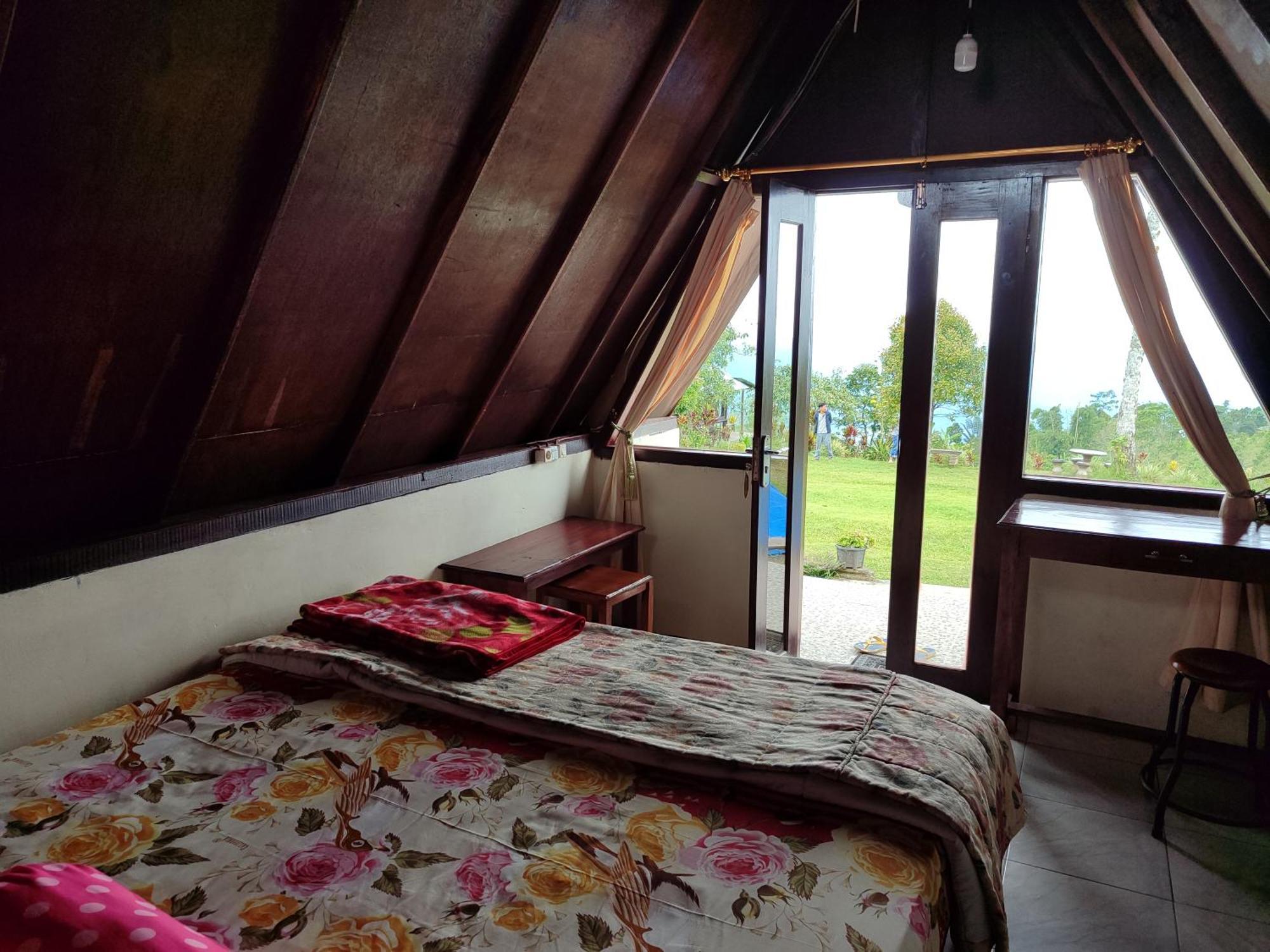 Bugo Camp Glamping & Natural Activity Munduk Exteriör bild