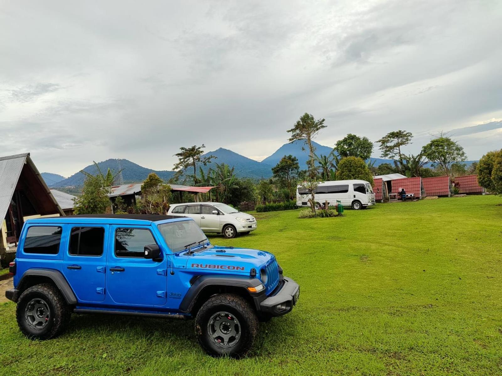 Bugo Camp Glamping & Natural Activity Munduk Exteriör bild