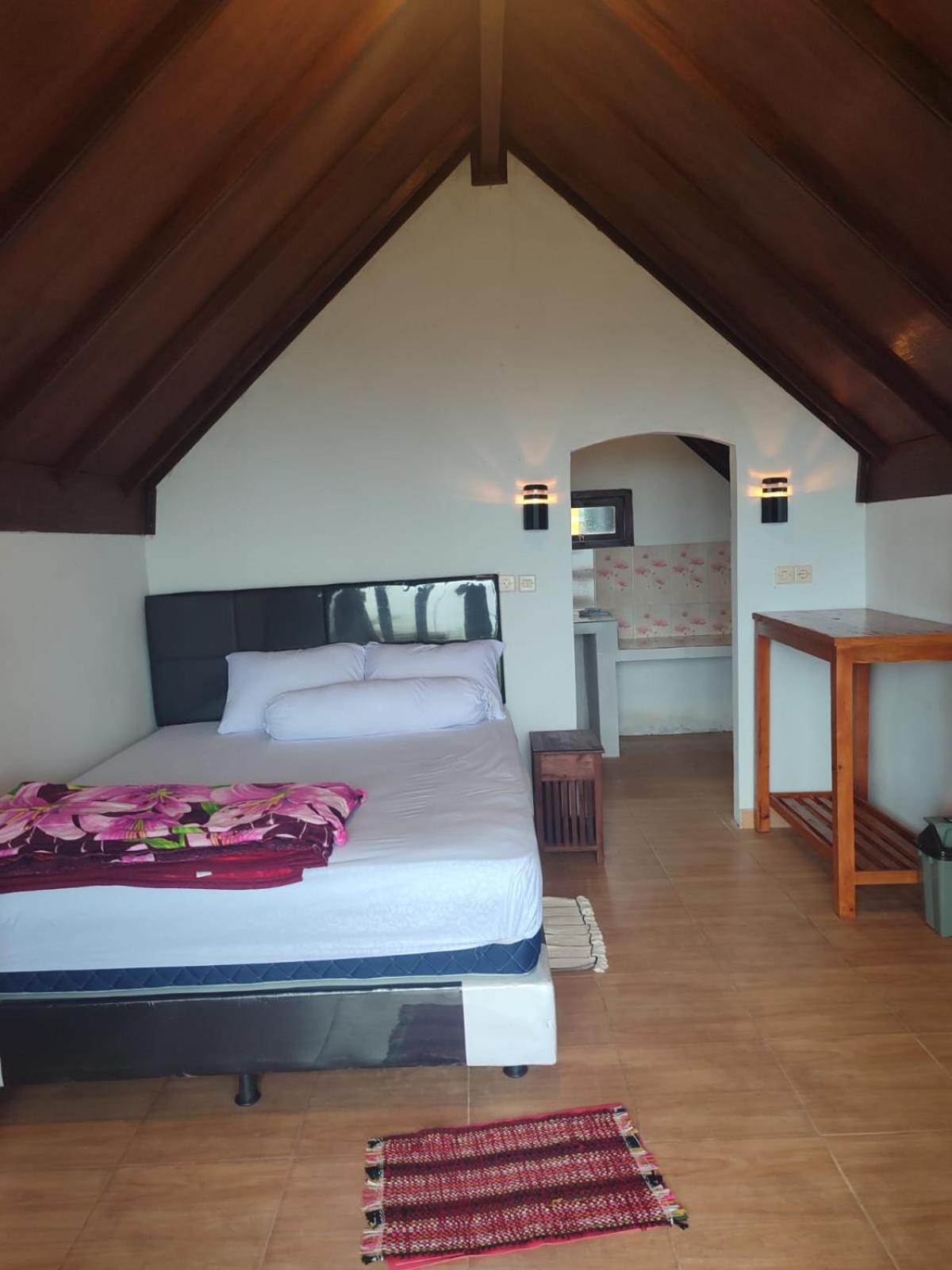 Bugo Camp Glamping & Natural Activity Munduk Rum bild