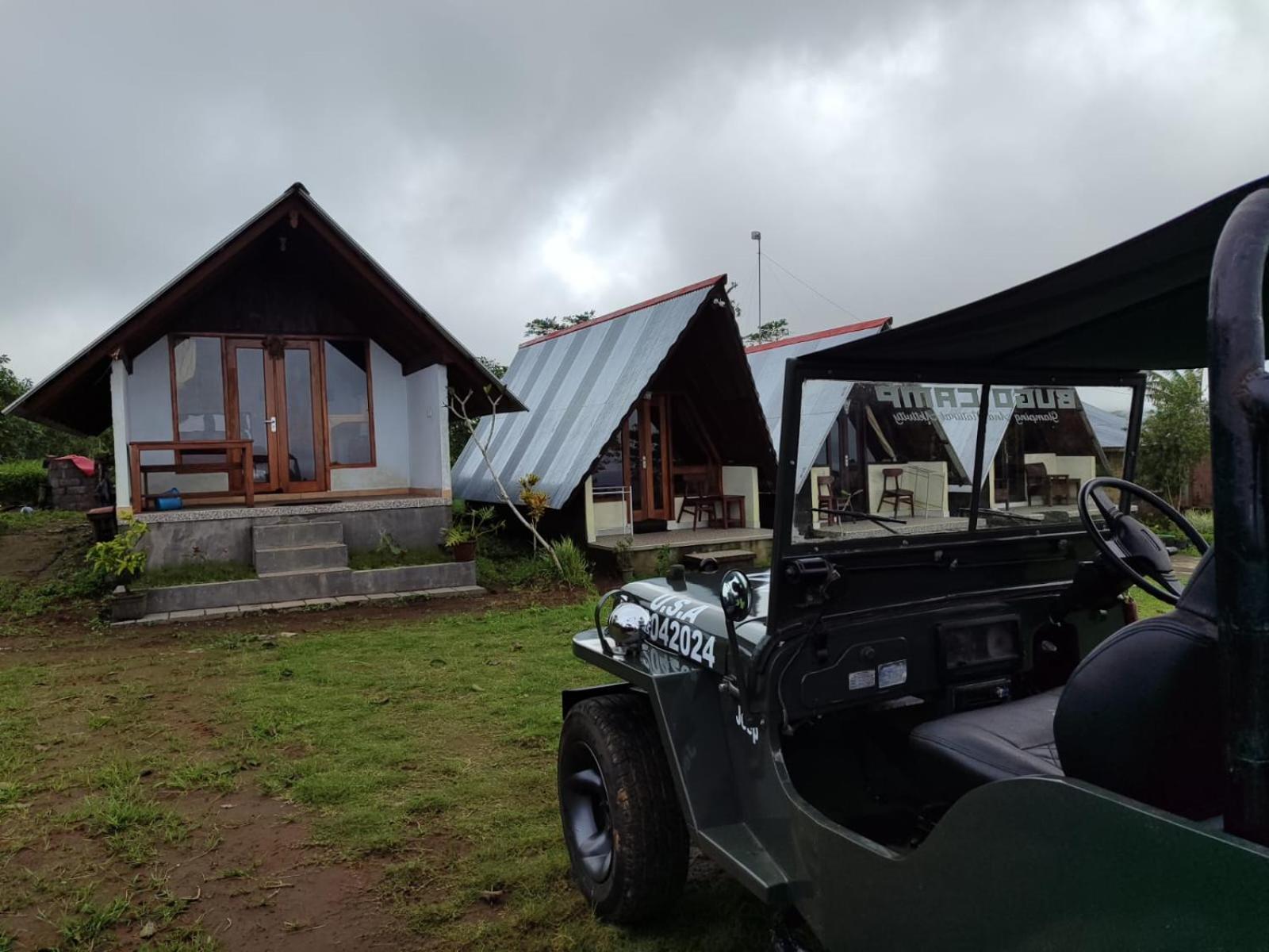 Bugo Camp Glamping & Natural Activity Munduk Rum bild
