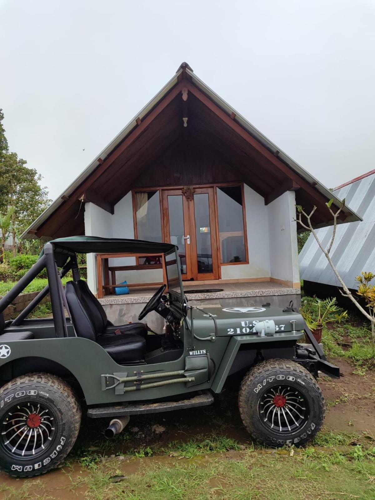 Bugo Camp Glamping & Natural Activity Munduk Rum bild